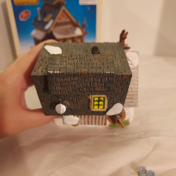 Lemax 2017 Sugartree Farm Sugar Shack Table Accent - Comes In Original Box - Picture 7 of 14